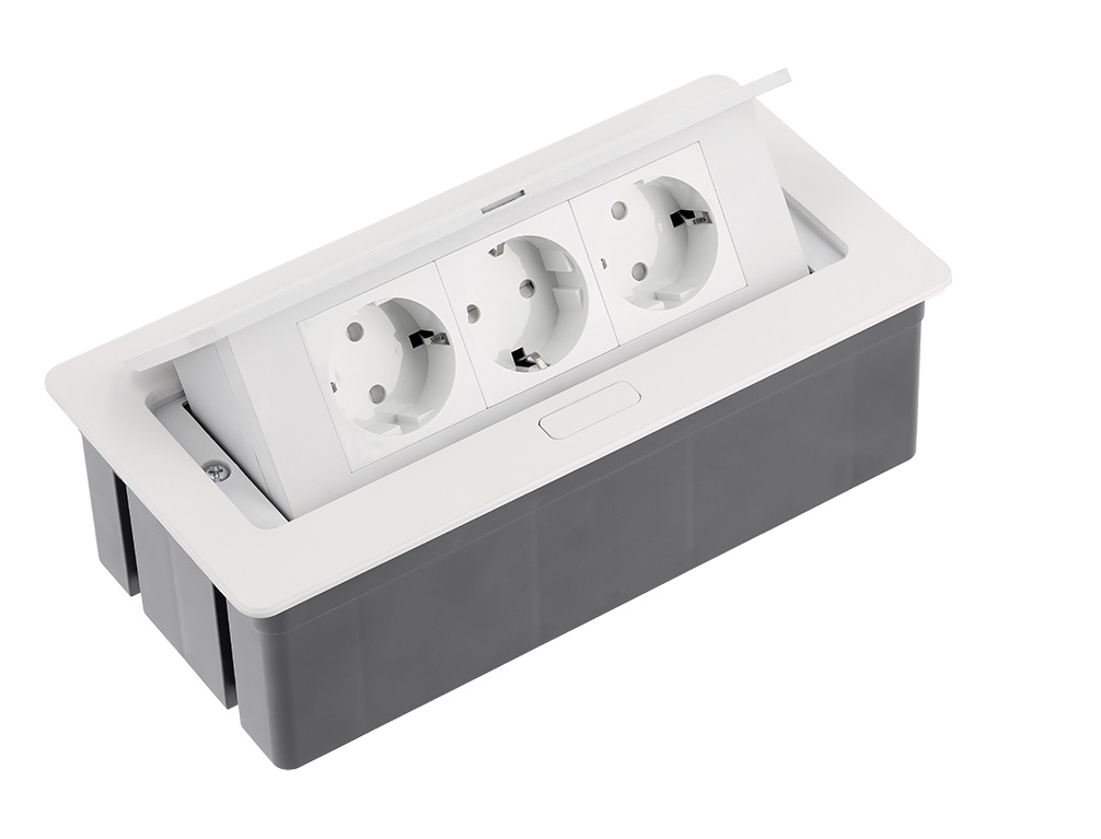 Iebūvējams rozešu bloks SOFT, 3 SCHUKO ligzdas, balts